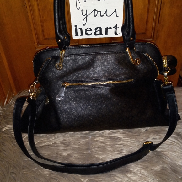 Big Buddha NWT blk with gold hardware has many cute features see pics. - Picture 4 of 10